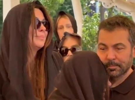 Aslı Hünel ve Saruhan Hünel’in gözyaşları sel oldu! En acı veda Aslı Hünel ve Saruhan Hünel’in gözyaşları sel oldu! En acı veda