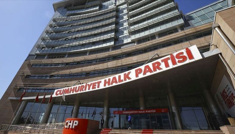 CHP kurultayı davasında ara karar CHP kurultayı davasında ara karar