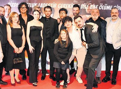 ‘D.O.Z.’ filminin galası yapıldı ‘D.O.Z.’ filminin galası yapıldı