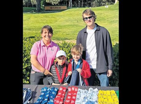 Minik golfçüler Kemer’de parladı Minik golfçüler Kemer’de parladı