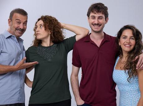 Sıcak Büfe vizyonda! ‘Ailece izlenebilecek tatlı bir film’ Sıcak Büfe vizyonda! ‘Ailece izlenebilecek tatlı bir film’