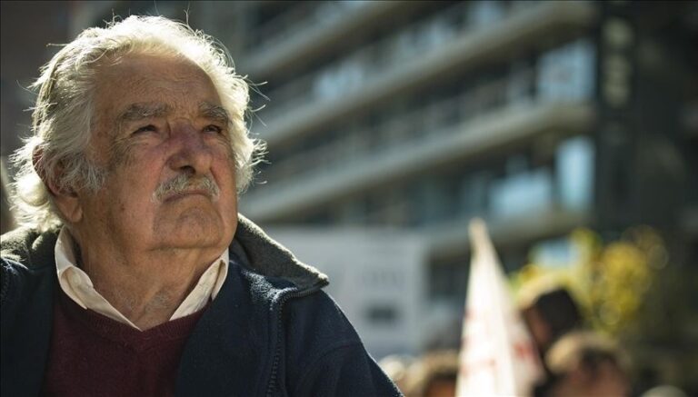 Uruguay’ın efsanevi Devlet Başkanı “Jose Mujica” kimdir? Uruguay’ın efsanevi Devlet Başkanı “Jose Mujica” kimdir?