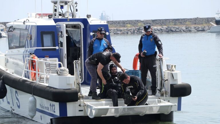 Yürüme yetisini kısmen yüzmeyle kazandı: Marmara’ya dalış yaptı Yürüme yetisini kısmen yüzmeyle kazandı: Marmara’ya dalış yaptı