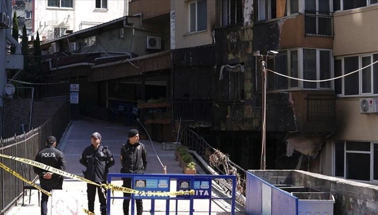 29 kişinin öldüğü gece kulübü yangını davası: Sanık avukatından tepki çeken savunma 29 kişinin öldüğü gece kulübü yangını davası: Sanık avukatından tepki çeken savunma