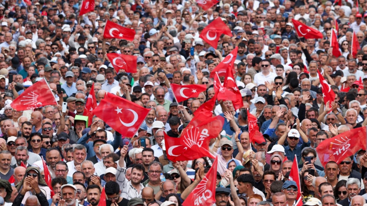 30 Haziran’a sayılı günler kala CHP kurmayları konuştu 30 Haziran’a sayılı günler kala CHP kurmayları konuştu
