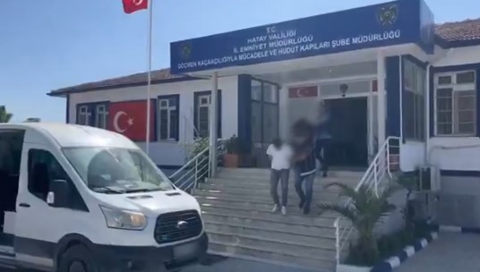 51 şehirde kaçak göçmen operasyonu: 98 tutuklama 51 şehirde kaçak göçmen operasyonu: 98 tutuklama