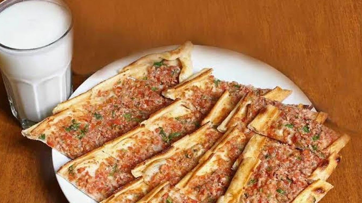 AKP’li belediyede 2,5 milyonluk ‘pide-ayran’ pazarlığı AKP’li belediyede 2,5 milyonluk ‘pide-ayran’ pazarlığı