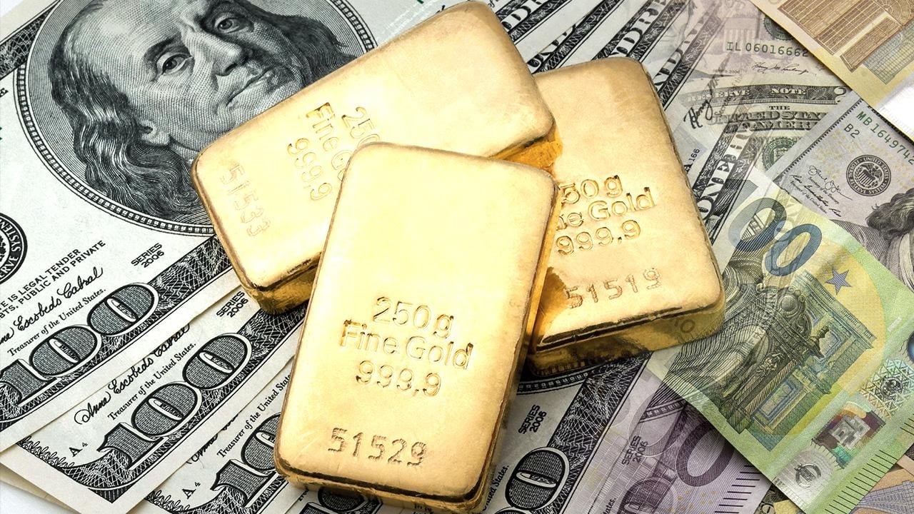 Altın ve mevduat faizi sevindirdi, dolar ve euro üzdü Altın ve mevduat faizi sevindirdi, dolar ve euro üzdü