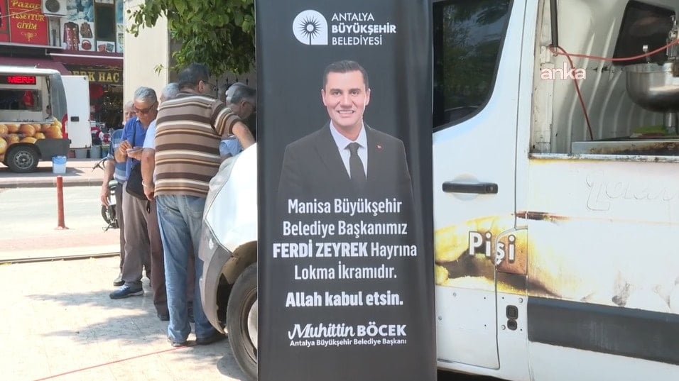 Antalya Büyükşehir Belediyesi, Ferdi Zeyrek için hayır lokması dağıttı Antalya Büyükşehir Belediyesi, Ferdi Zeyrek için hayır lokması dağıttı