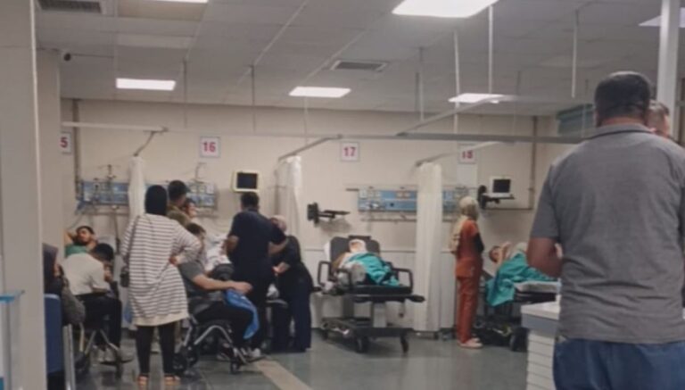 Asker eğlencesindeki yemek zehirledi: 39 kişi tedavi altında Asker eğlencesindeki yemek zehirledi: 39 kişi tedavi altında