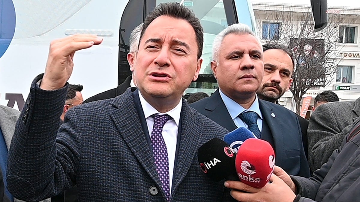 Babacan’dan Erdoğan’a asgari ücret çağrısı Babacan’dan Erdoğan’a asgari ücret çağrısı