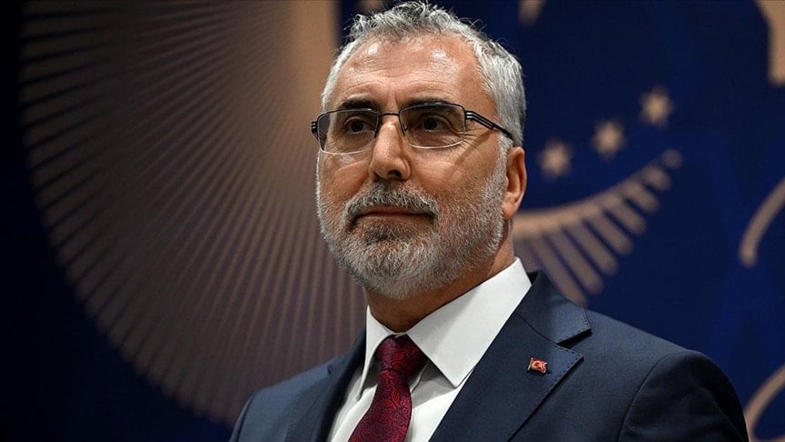 Bakan Işıkhan’dan annelere sağlanan desteklere ilişkin açıklama Bakan Işıkhan’dan annelere sağlanan desteklere ilişkin açıklama