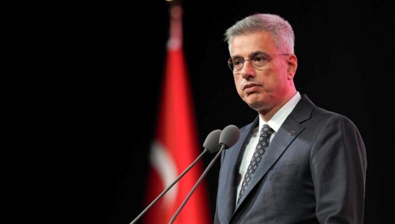 Bakan Memişoğlu: HPV aşısı programı 2025 sonu başlayacak Bakan Memişoğlu: HPV aşısı programı 2025 sonu başlayacak