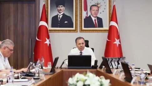 Bakanlıkta uyuşturucuyla mücadele toplantısı Bakanlıkta uyuşturucuyla mücadele toplantısı