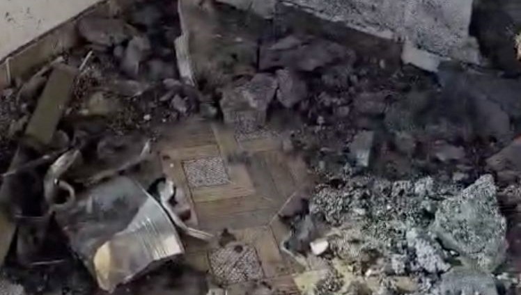 Balkonda patlayan piknik tüpü panik yarattı Balkonda patlayan piknik tüpü panik yarattı