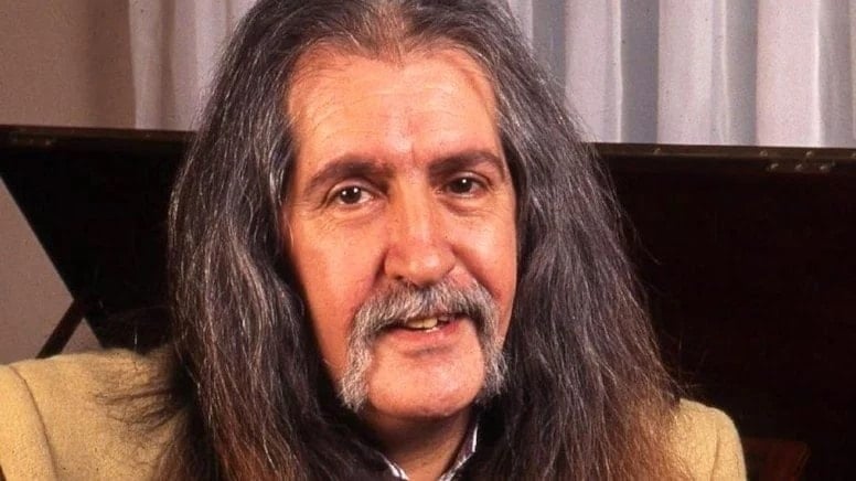 Barış Manço’nun ‘yol arkadaşı’ Belçika’dan İstabul’a getirildi Barış Manço’nun ‘yol arkadaşı’ Belçika’dan İstabul’a getirildi