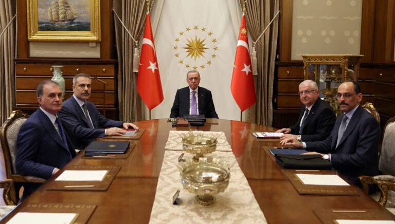Beştepe’de güvenlik zirvesi: Erdoğan başkanlığında İsrail-İran çatışması ele alındı Beştepe’de güvenlik zirvesi: Erdoğan başkanlığında İsrail-İran çatışması ele alındı