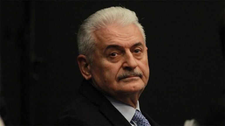 Binali Yıldırım’ın adaylık süreciyle ilgili savcılığa çağrı: Bunun adı buz gibi soygundur Binali Yıldırım’ın adaylık süreciyle ilgili savcılığa çağrı: Bunun adı buz gibi soygundur