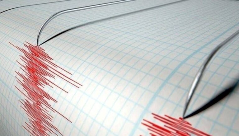 Bodrum açıklarında 3,5 büyüklüğünde deprem Bodrum açıklarında 3,5 büyüklüğünde deprem