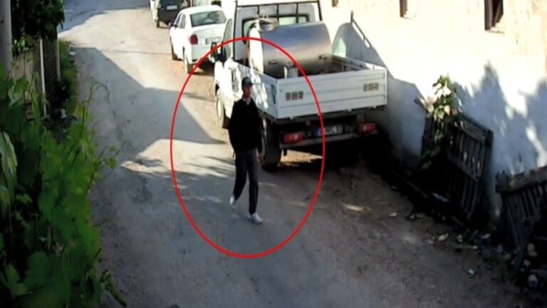 Bursa’da kaybolan Burak Koçak her yerde aranıyor Bursa’da kaybolan Burak Koçak her yerde aranıyor