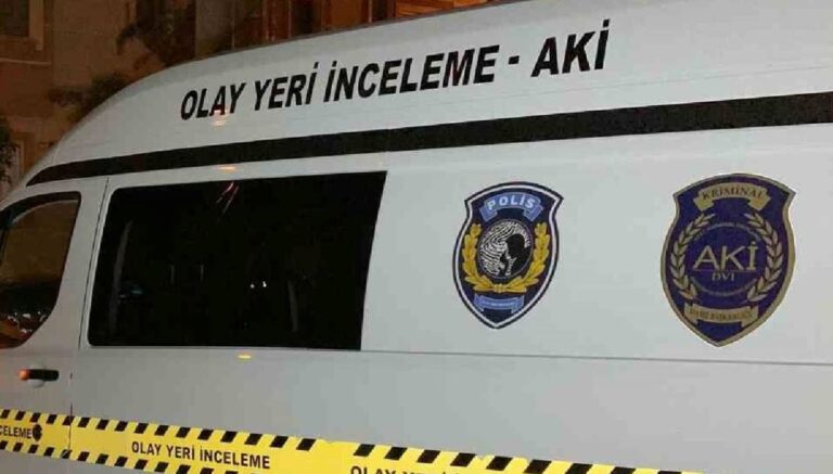 Çocuklar arasında ölümcül husumet: Sırtından bıçakladı Çocuklar arasında ölümcül husumet: Sırtından bıçakladı