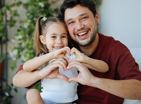 Çocuklar sözlerden çok davranışlara inanıyor! ‘İdeal baba’ nasıl olmalı? Çocuklar sözlerden çok davranışlara inanıyor! ‘İdeal baba’ nasıl olmalı?