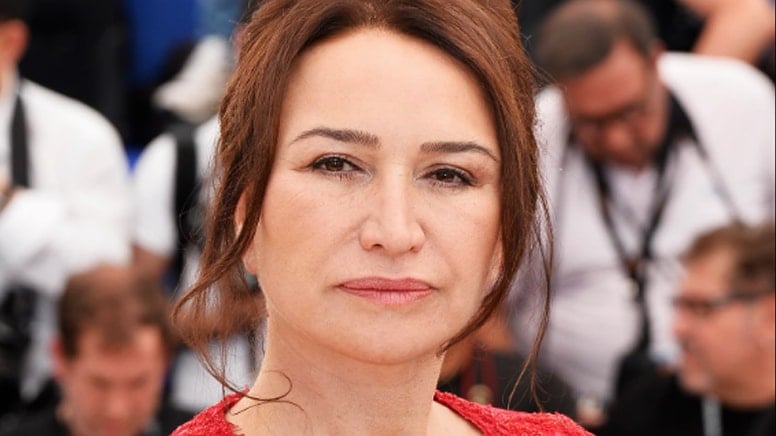 Demet Akbağ acı haberi verdi: Bir Demet Tiyatro’nun yönetmeni vefat etti Demet Akbağ acı haberi verdi: Bir Demet Tiyatro’nun yönetmeni vefat etti