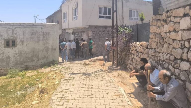 Elektrik akımına kapılan yaşlı çiftin acı ölümü Elektrik akımına kapılan yaşlı çiftin acı ölümü