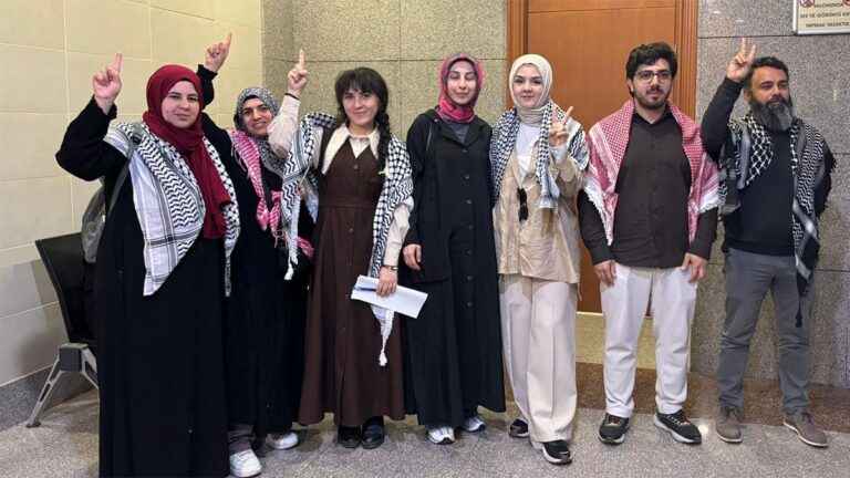 Erdoğan konuşurken İsrail’i protesto etmişlerdi! ‘İşkence ve kötü muamele’ şikayetleri soruşturulmayacak Erdoğan konuşurken İsrail’i protesto etmişlerdi! ‘İşkence ve kötü muamele’ şikayetleri soruşturulmayacak