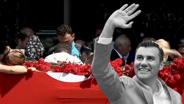 Ferdi Zeyrek son yolculuğuna uğurlanıyor | Zeyrek’in kızı: “Babamın kanını yerde bırakmayın” Ferdi Zeyrek son yolculuğuna uğurlanıyor | Zeyrek’in kızı: “Babamın kanını yerde bırakmayın”