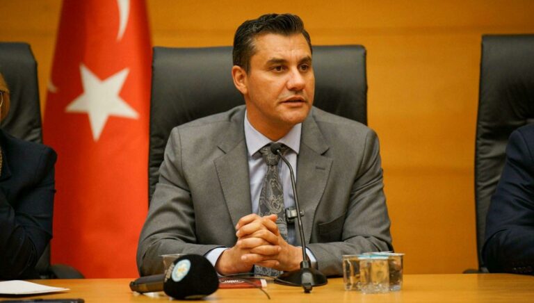 Ferdi Zeyrek soruşturması: İki şüpheli gözaltına alındı Ferdi Zeyrek soruşturması: İki şüpheli gözaltına alındı