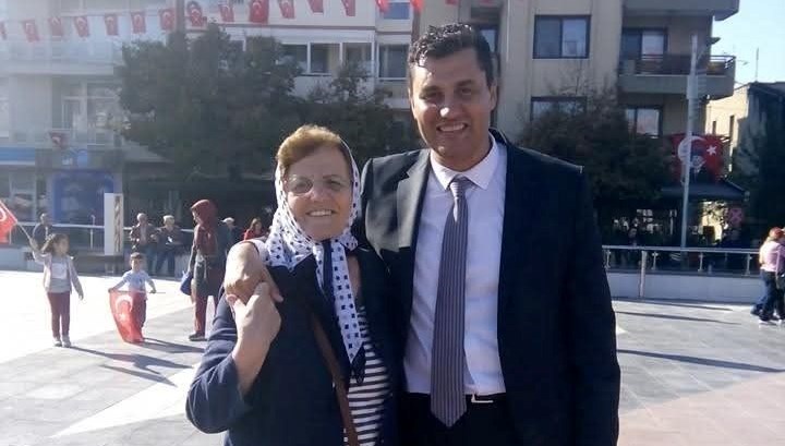 Ferdi Zeyrek’in annesi tedavi altına alındı Ferdi Zeyrek’in annesi tedavi altına alındı