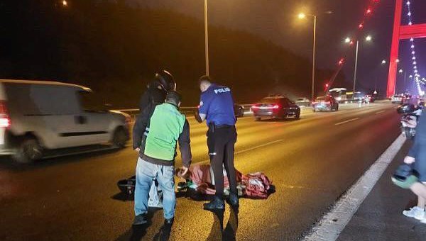 FSM Köprüsü girişinde feci olay: Biten benzin sonu oldu FSM Köprüsü girişinde feci olay: Biten benzin sonu oldu