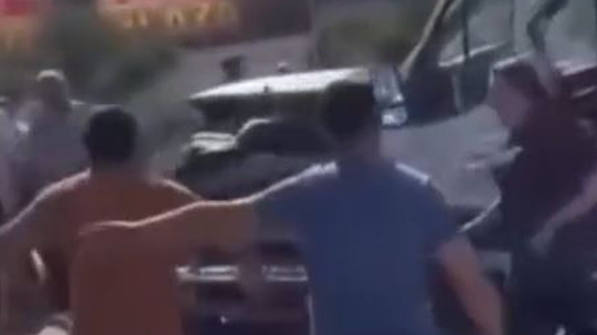Gaziantep’te zincirleme kaza: 1’i ağır 10 yaralı Gaziantep’te zincirleme kaza: 1’i ağır 10 yaralı