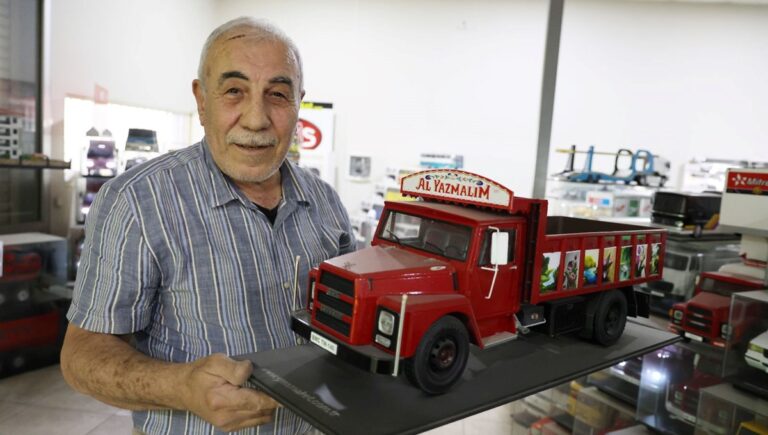 Hobisi ekmek kapısına dönüştü: ”10 yıl önce 100 bin TL teklif ettiler” Hobisi ekmek kapısına dönüştü: ”10 yıl önce 100 bin TL teklif ettiler”