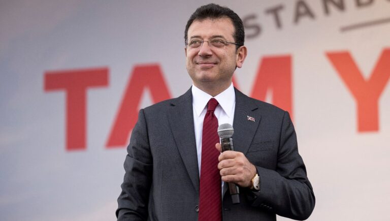 İmamoğlu’nun başsavcıya tehdit davası ertelendi İmamoğlu’nun başsavcıya tehdit davası ertelendi