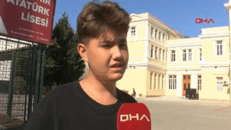 İzmir’de LGS heyecanı başladı İzmir’de LGS heyecanı başladı