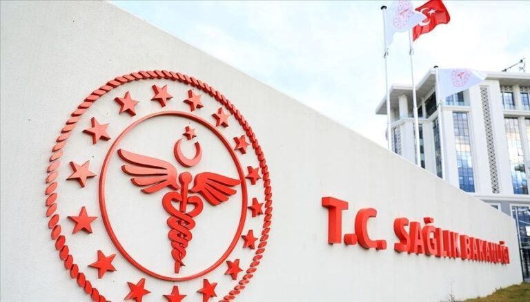 Kamu hastanesinde haksız kazanca gözaltı Kamu hastanesinde haksız kazanca gözaltı