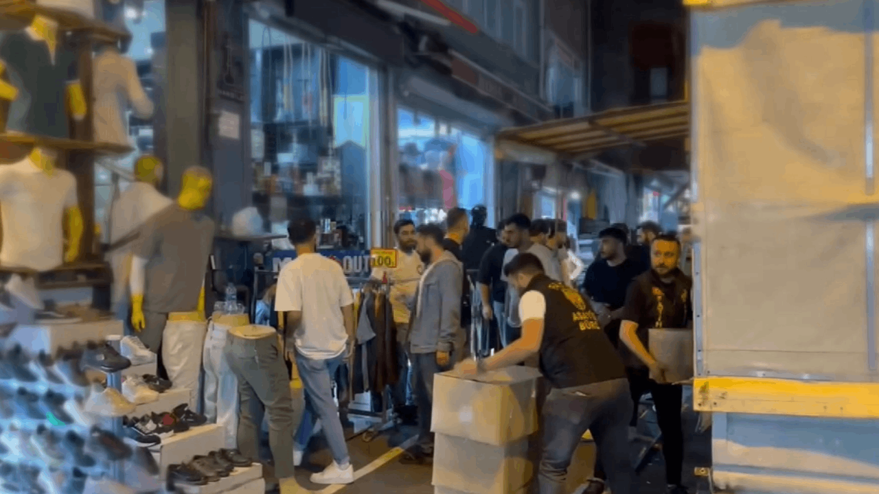 Küçükçekmece ve Fatih’te uyuşturucu operasyonu: 5 gözaltı Küçükçekmece ve Fatih’te uyuşturucu operasyonu: 5 gözaltı