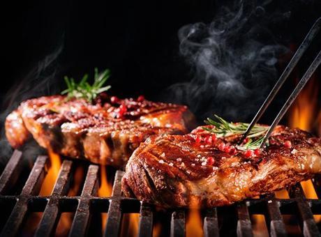 Mangal keyfi sağlıktan etmesin! Et yanarsa tüketmeyin, resmen kansere davetiye Mangal keyfi sağlıktan etmesin! Et yanarsa tüketmeyin, resmen kansere davetiye