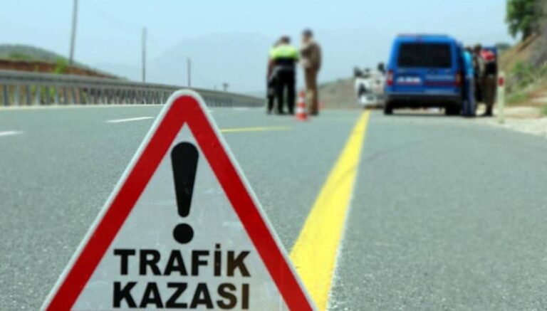 Manisa’da devrilen traktörün sürücüsü hayatını kaybetti Manisa’da devrilen traktörün sürücüsü hayatını kaybetti