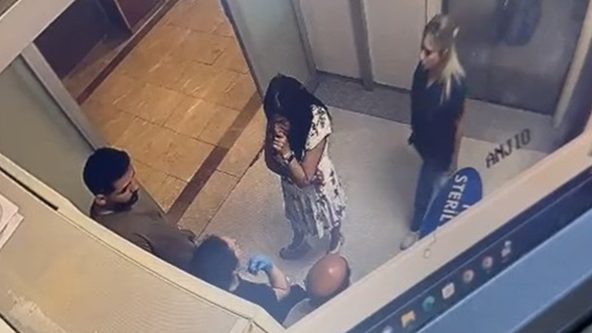 Mersin’de üniversiteli gencin ölümünden sorumlu tutulan doktor tutuklandı Mersin’de üniversiteli gencin ölümünden sorumlu tutulan doktor tutuklandı