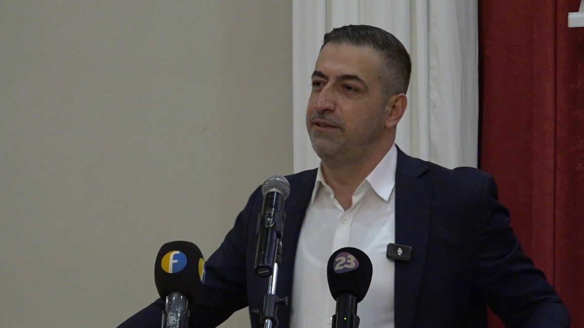 MHP’li vekil tehdit etti: Alayınıza kan kusturacağız MHP’li vekil tehdit etti: Alayınıza kan kusturacağız