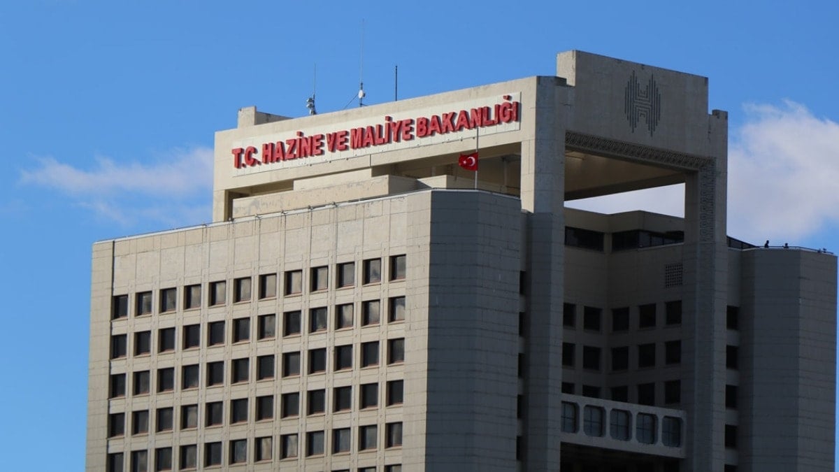 Milyonlar ara zam bekliyor kaymağı ‘çifte maaşlılar’ yiyor Milyonlar ara zam bekliyor kaymağı ‘çifte maaşlılar’ yiyor