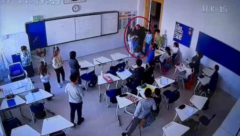 Özel okulda öğretmenden öğrenciye kötü muamele iddiası Özel okulda öğretmenden öğrenciye kötü muamele iddiası
