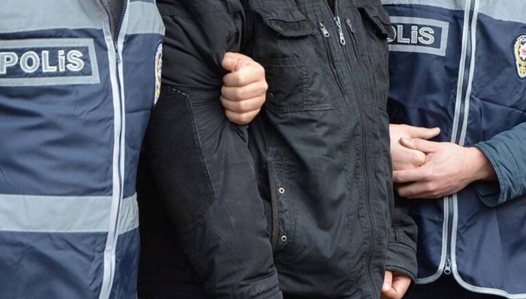 Samsun’da uyuşturucu operasyonu: 10 gözaltı Samsun’da uyuşturucu operasyonu: 10 gözaltı
