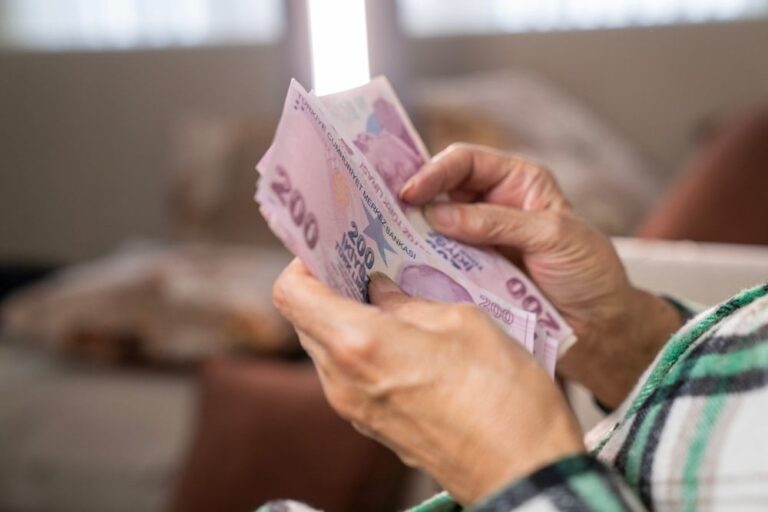 SGK artık o belgeyi kabul etmeyecek: Engelli emekliliğinde kurallar değişti SGK artık o belgeyi kabul etmeyecek: Engelli emekliliğinde kurallar değişti
