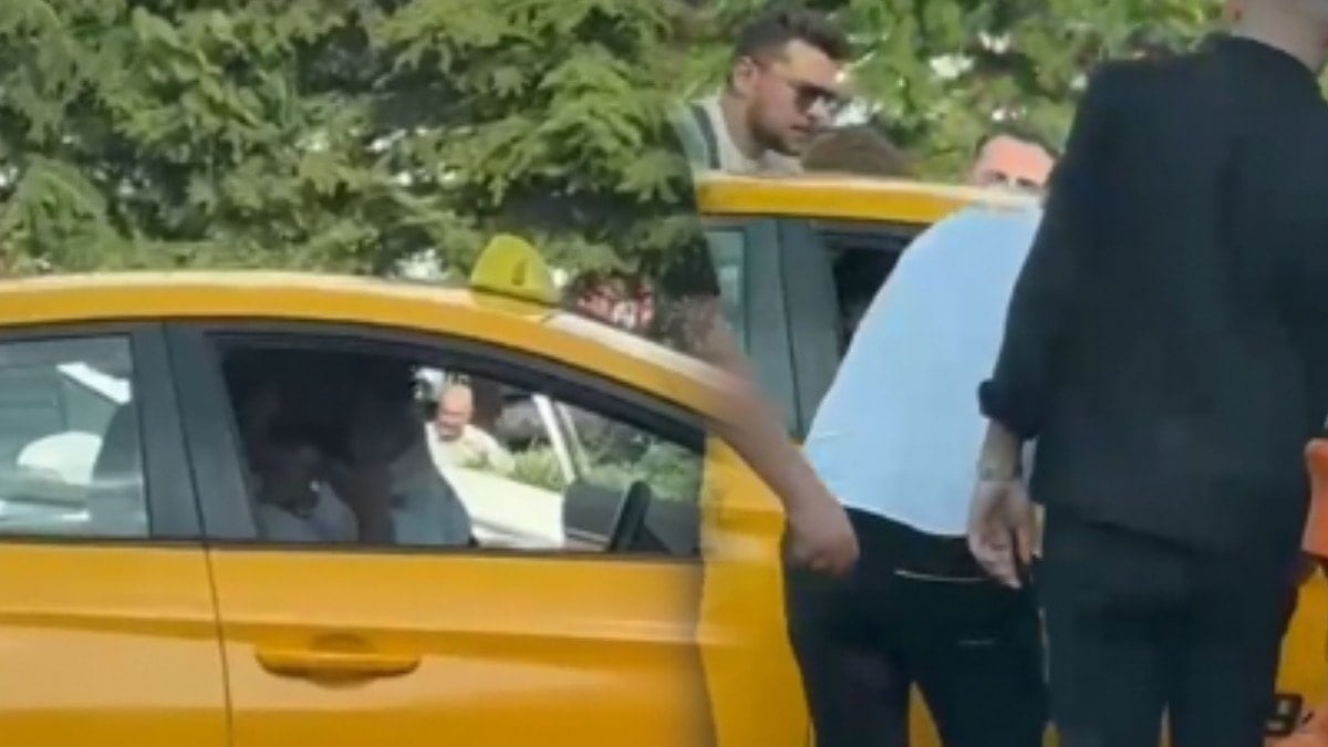Tartıştığı taksiciyi yumrukladı! Tartıştığı taksiciyi yumrukladı!