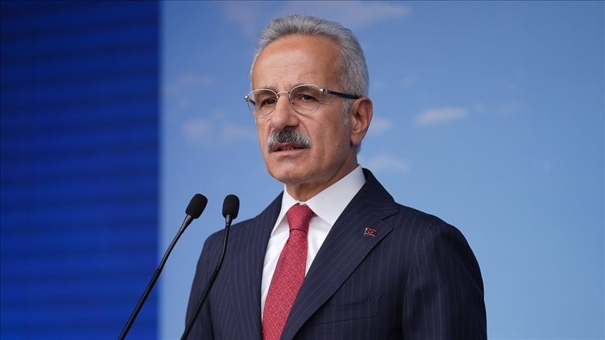 Türk Boğazları’ndan uğraksız geçen gemilerden alınan ücrete zam Türk Boğazları’ndan uğraksız geçen gemilerden alınan ücrete zam