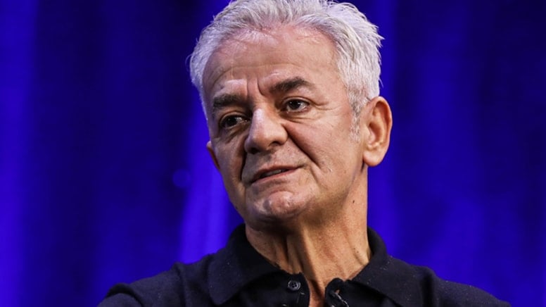 Zafer Algöz yüksek tatil fiyatlarına isyan etti: Kendinize çeki düzen verin Zafer Algöz yüksek tatil fiyatlarına isyan etti: Kendinize çeki düzen verin